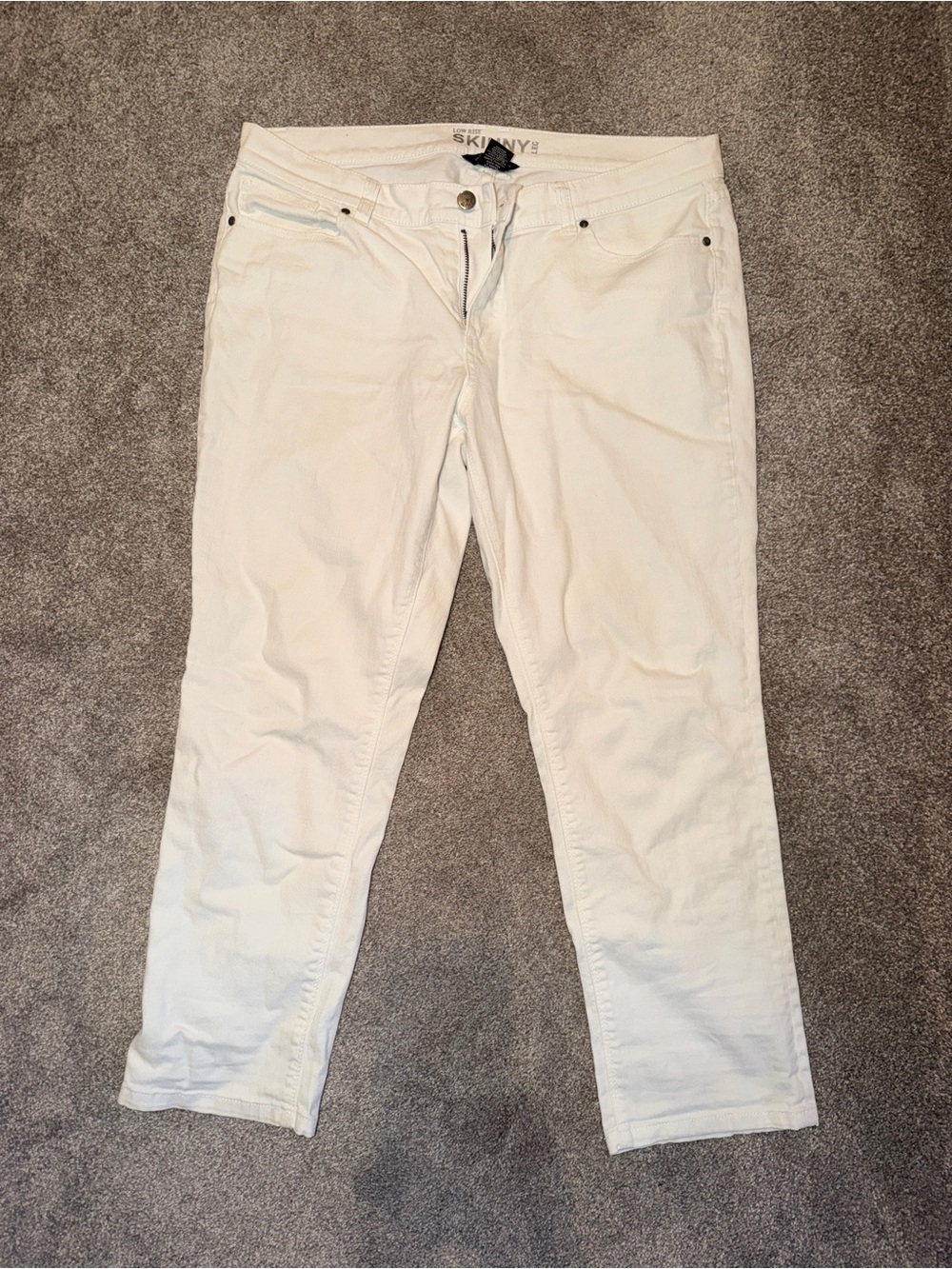 New York & Company White Skinny Jeans